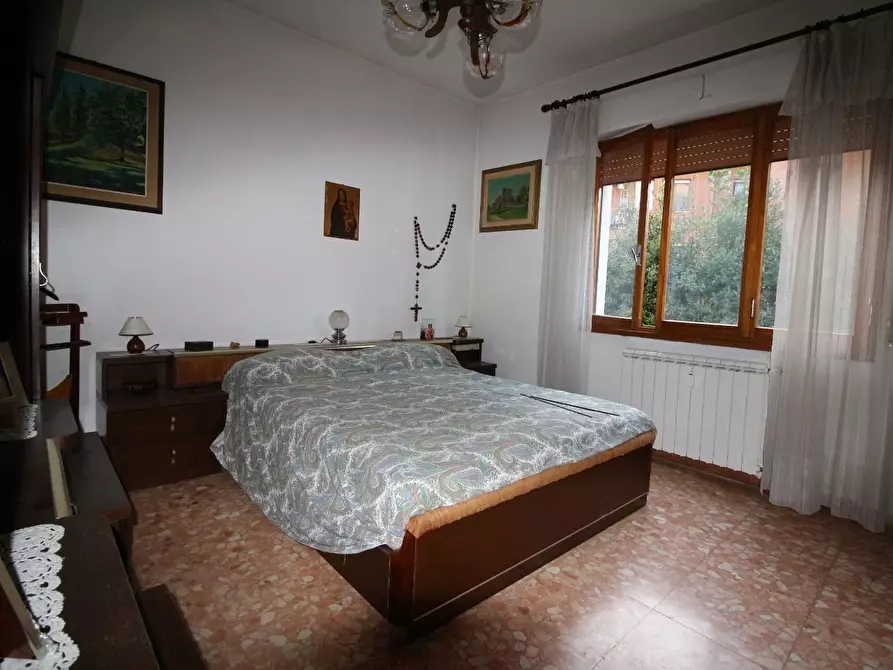 Immagine 7 di Casa colonica in vendita  a San Giuliano Terme