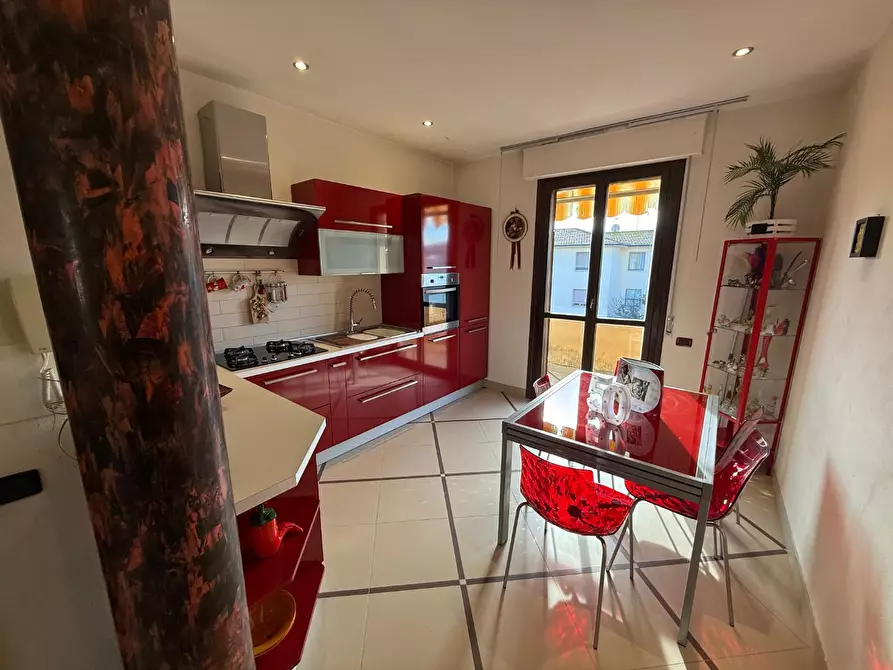 Immagine 18 di Appartamento in vendita  a Calcinaia