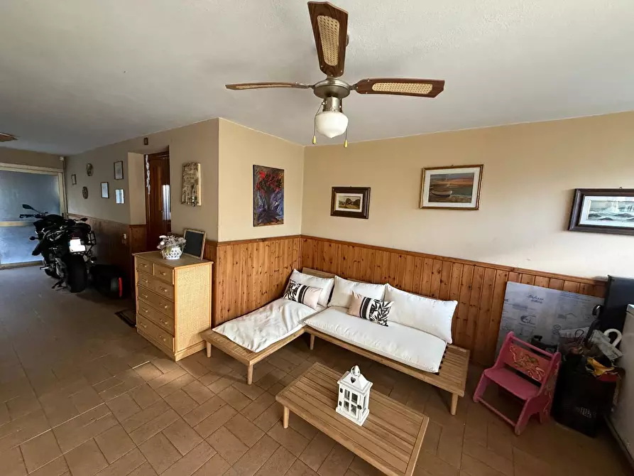 Immagine 51 di Appartamento in vendita  a Calcinaia