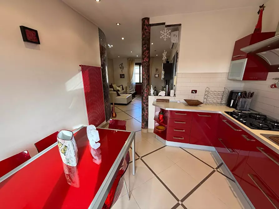 Immagine 19 di Appartamento in vendita  a Calcinaia