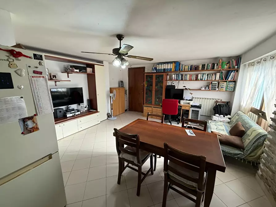 Immagine 6 di Appartamento in vendita  a Calcinaia