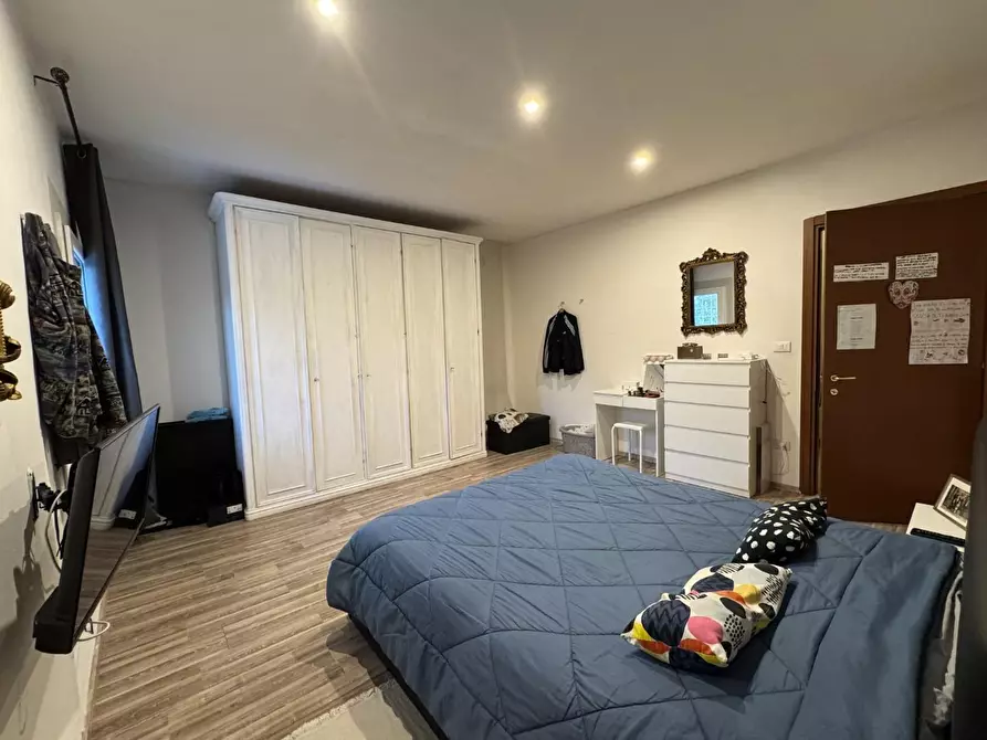 Immagine 16 di Porzione di casa in vendita  a Fucecchio