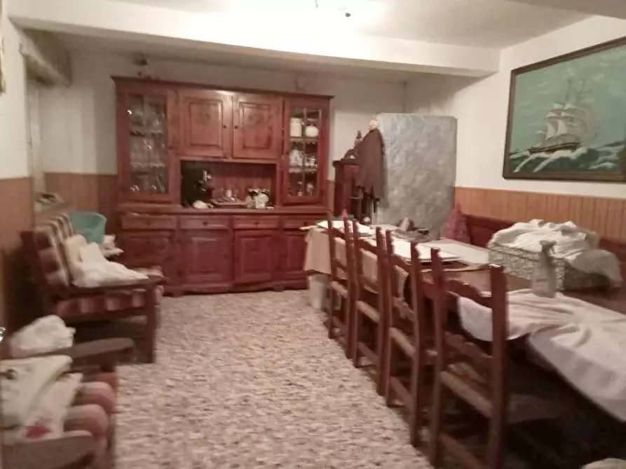 Immagine 7 di Rustico / casale in vendita  a Camaiore