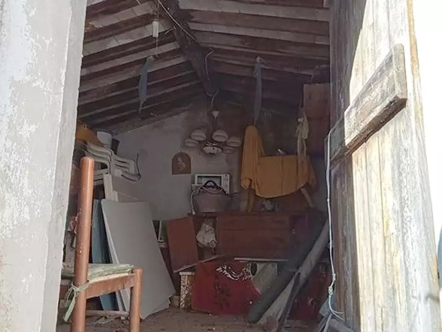 Immagine 35 di Rustico / casale in vendita  a Camaiore