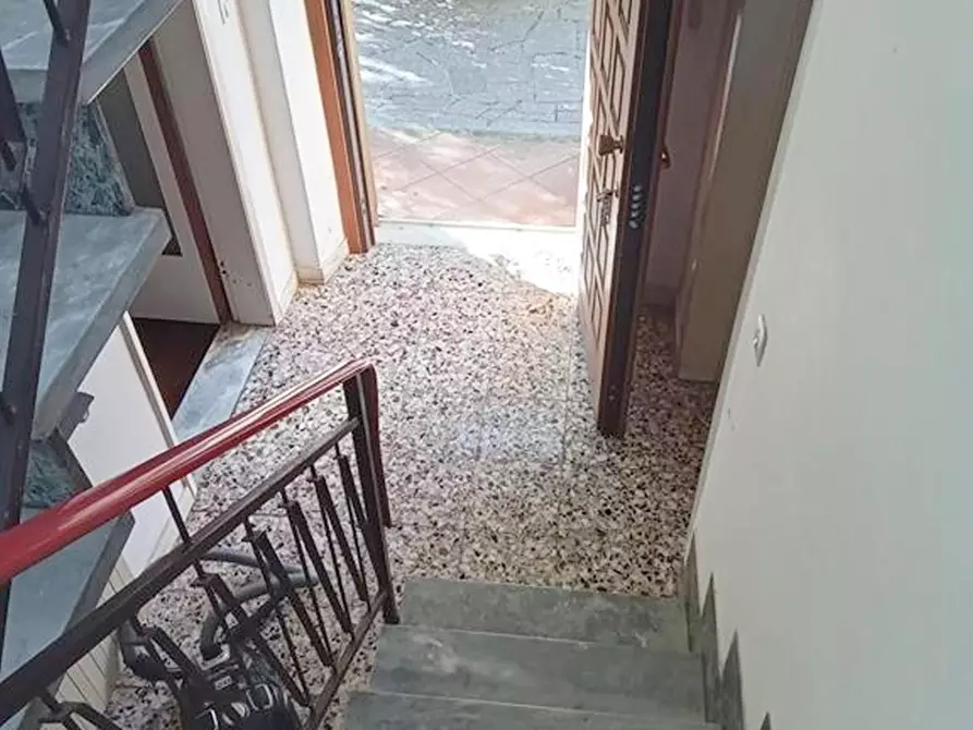 Immagine 19 di Rustico / casale in vendita  a Camaiore