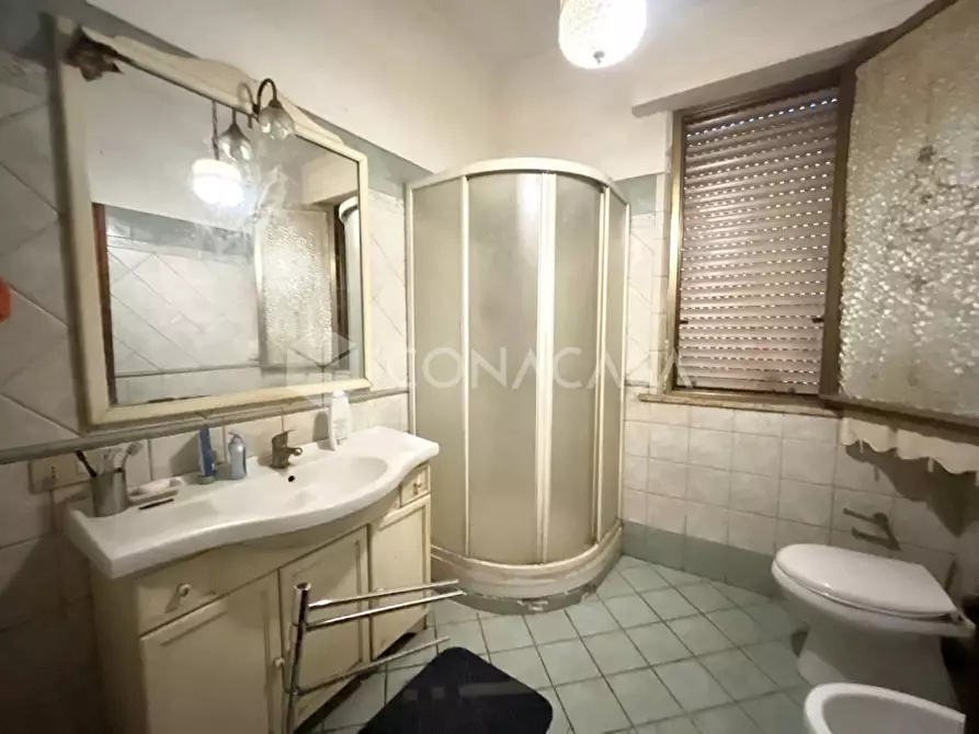 Immagine 10 di Appartamento in vendita  a Buti