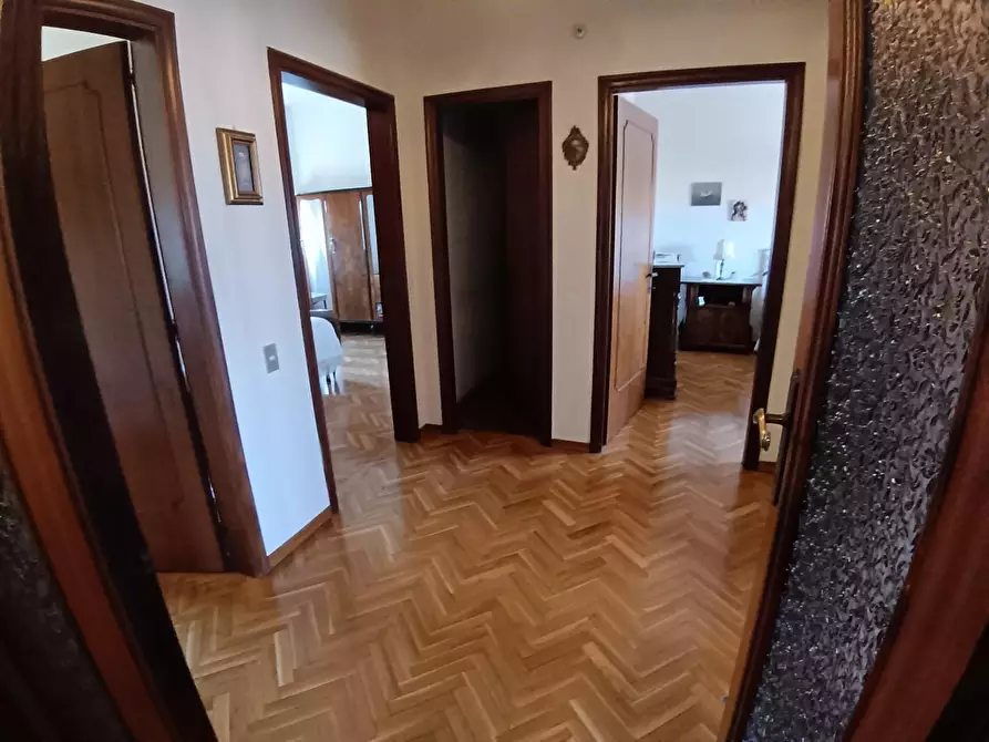 Immagine 1 di Appartamento in vendita  a Vinci