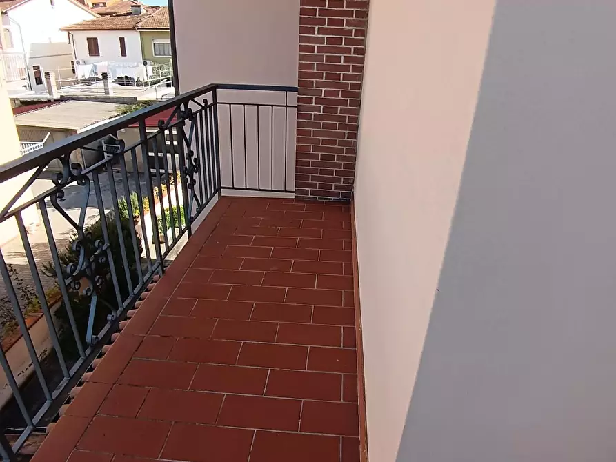 Immagine 17 di Appartamento in vendita  a Vinci