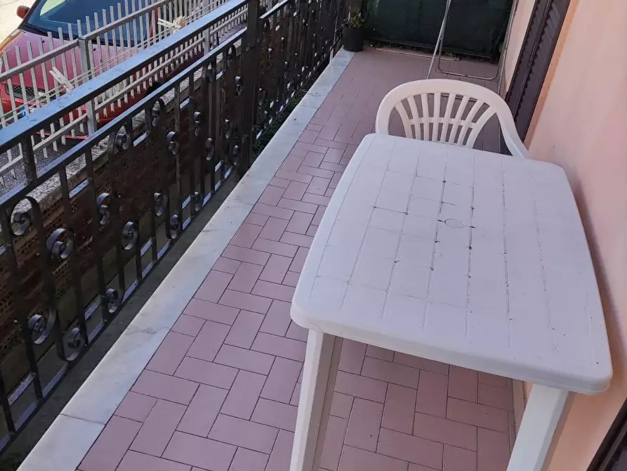 Immagine 13 di Appartamento in affitto  a Carrara