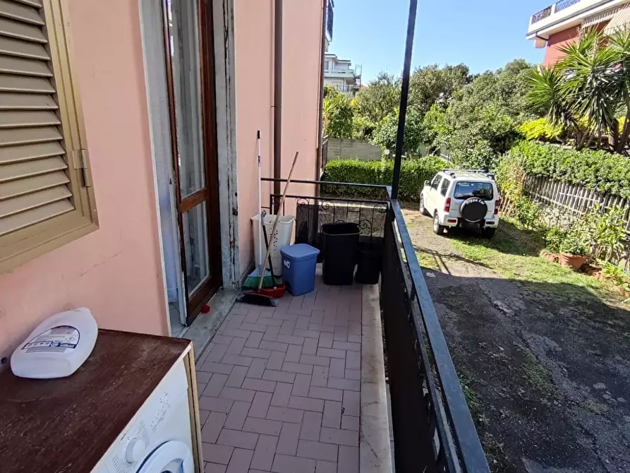 Immagine 20 di Appartamento in affitto  a Carrara