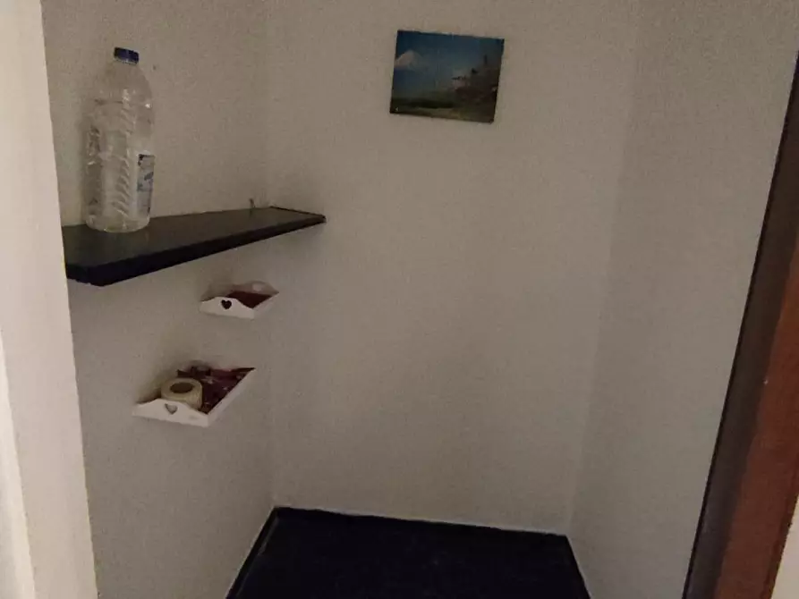 Immagine 9 di Appartamento in affitto  a Carrara