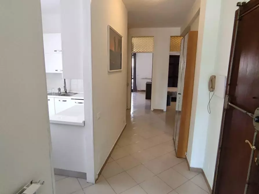 Immagine 11 di Appartamento in affitto  a Carrara