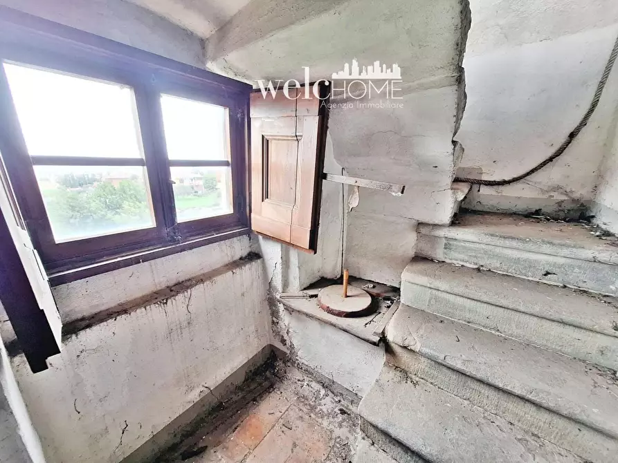 Immagine 26 di Villa in vendita  a Campi Bisenzio