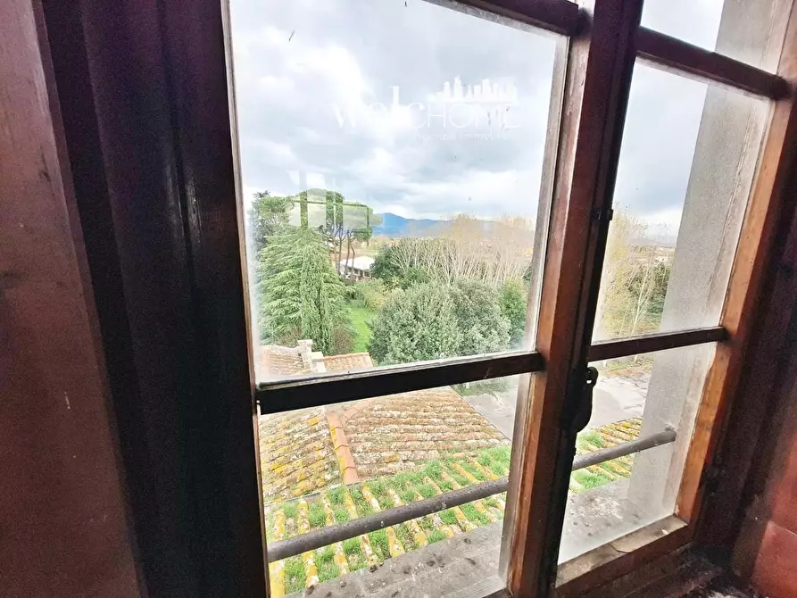 Immagine 17 di Villa in vendita  a Campi Bisenzio