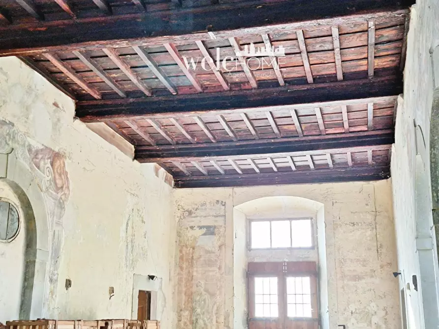 Immagine 18 di Villa in vendita  a Campi Bisenzio