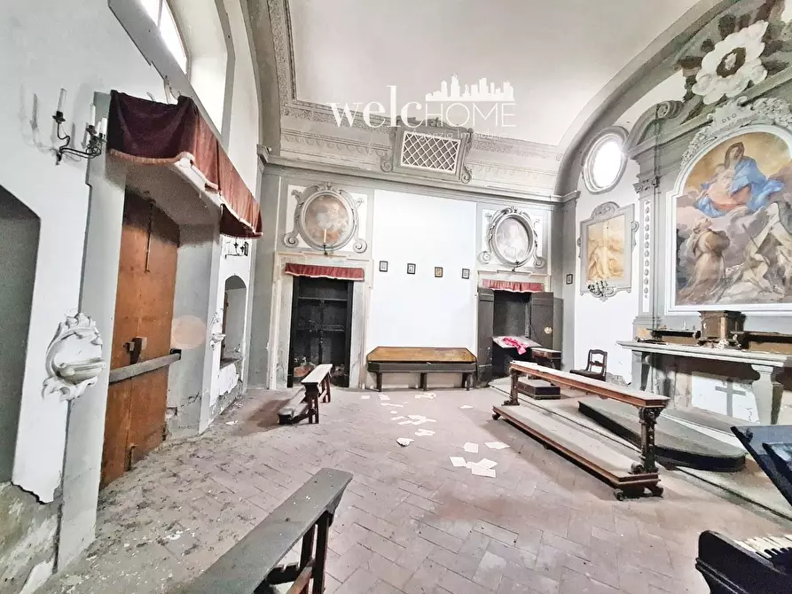 Immagine 31 di Villa in vendita  a Campi Bisenzio