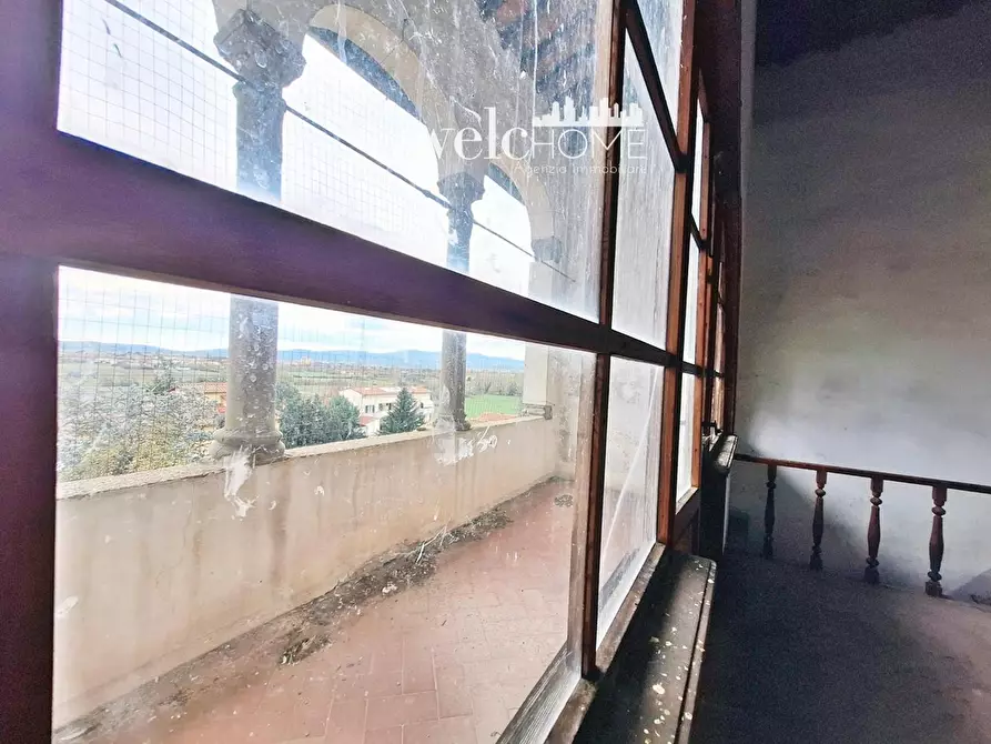 Immagine 16 di Villa in vendita  a Campi Bisenzio