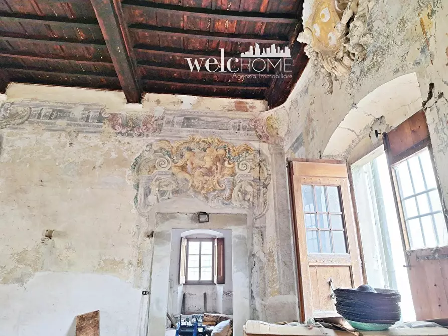 Immagine 11 di Villa in vendita  a Campi Bisenzio