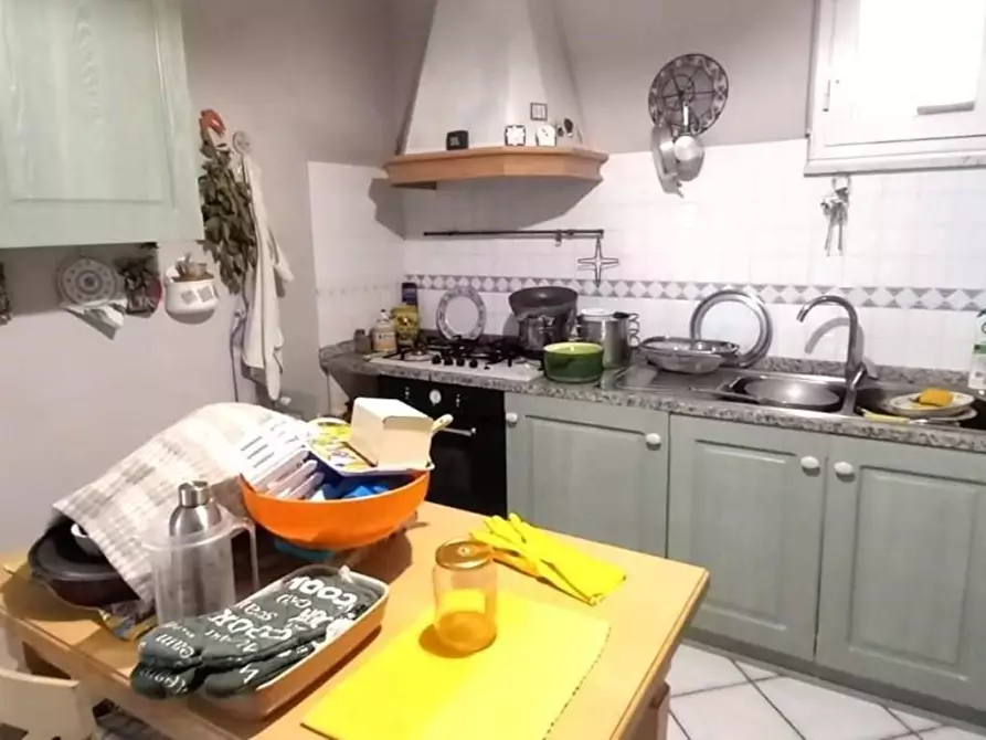 Immagine 8 di Appartamento in vendita  a Carrara