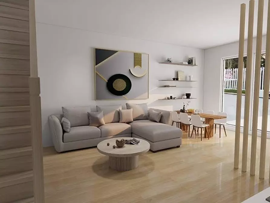 Immagine 6 di Appartamento in vendita  a Viareggio