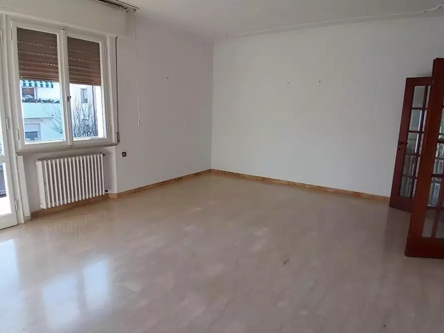 Immagine 7 di Casa bifamiliare in affitto  a Pisa