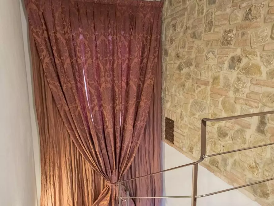 Immagine 18 di Casa colonica in vendita  a Gambassi Terme