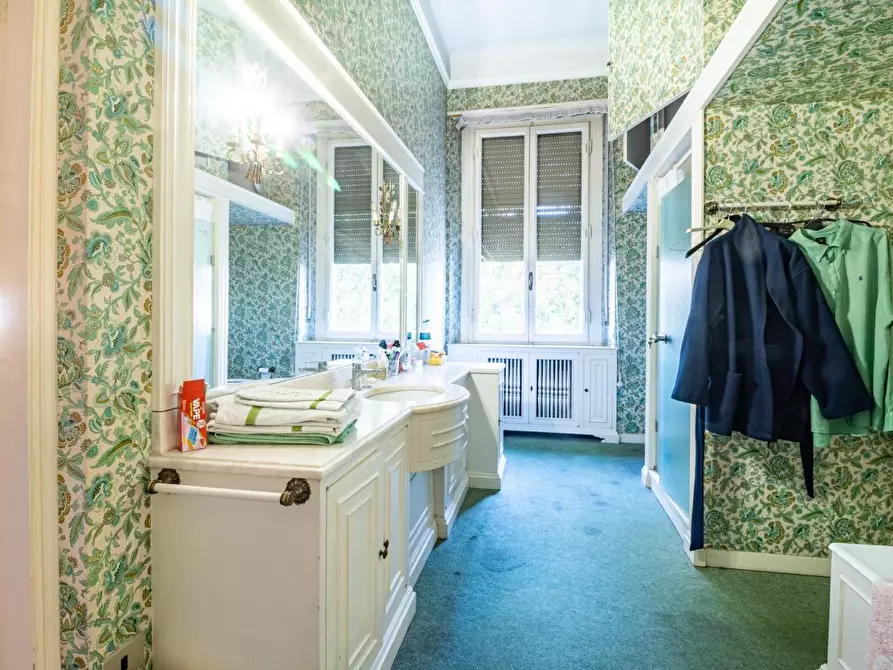 Immagine 25 di Villa in vendita  a Pisa