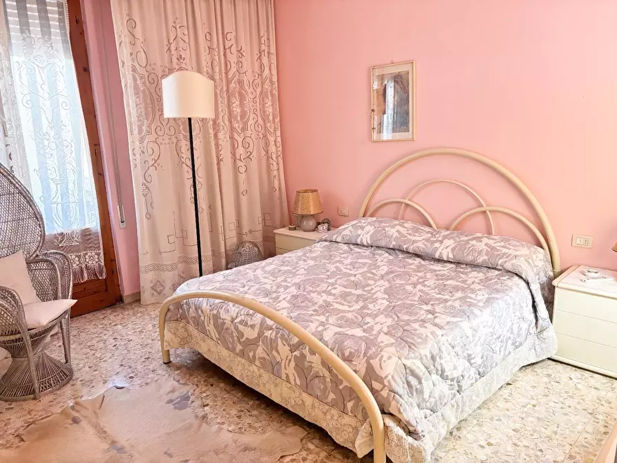 Immagine 18 di Appartamento in vendita  a Empoli