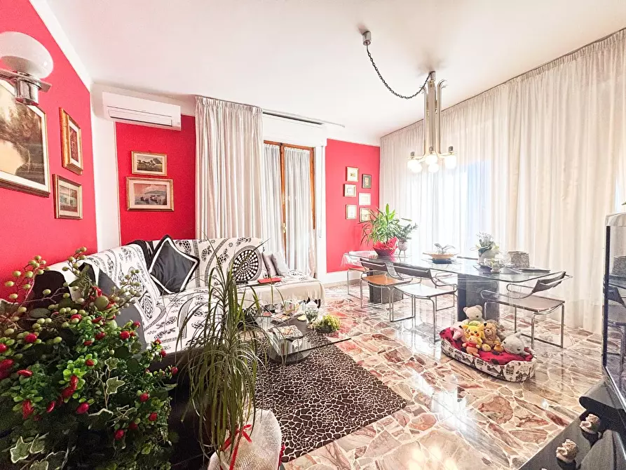 Immagine 8 di Appartamento in vendita  a Empoli