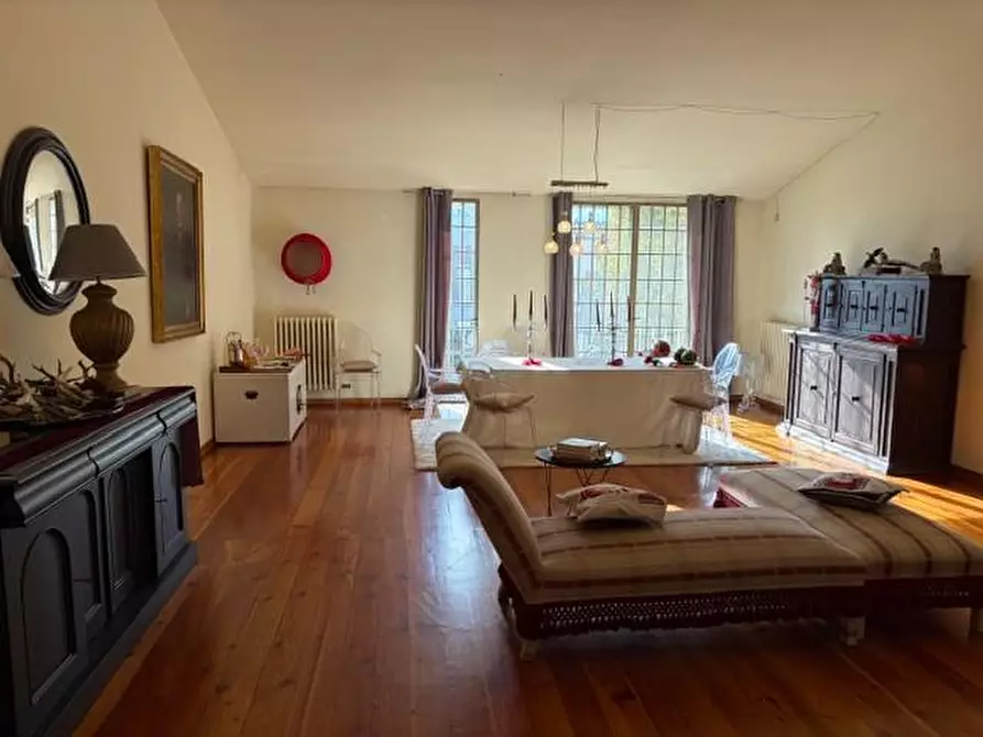 Immagine 7 di Casa semindipendente in vendita  a Cascina