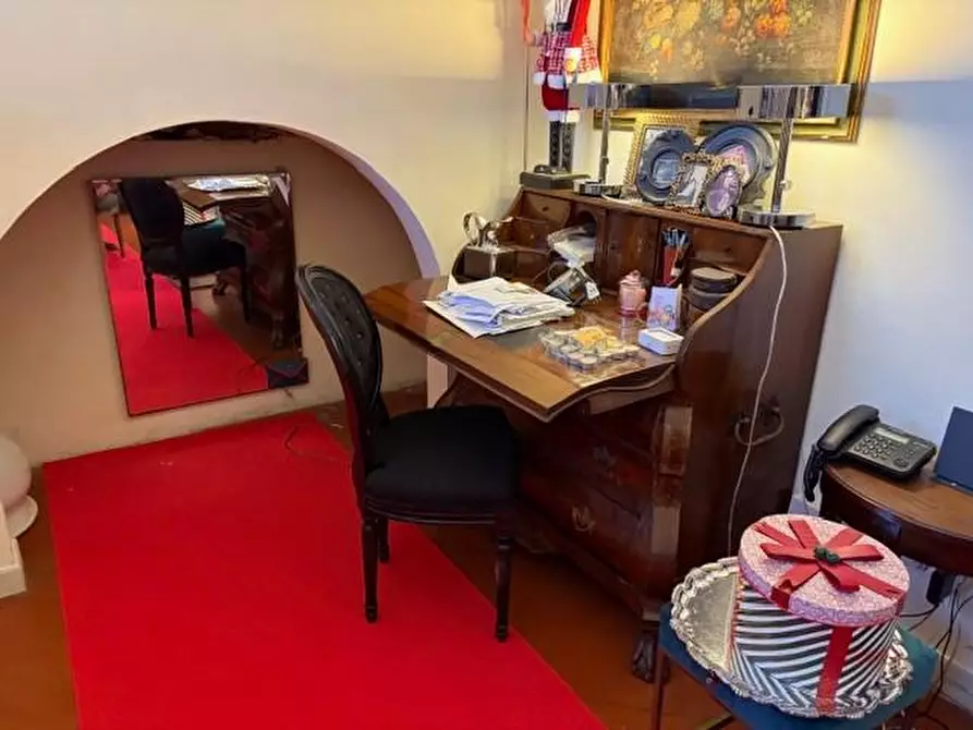 Immagine 20 di Casa semindipendente in vendita  a Cascina