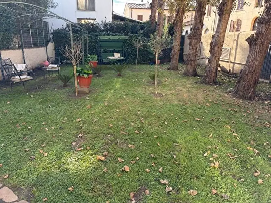 Immagine 2 di Casa semindipendente in vendita  a Cascina