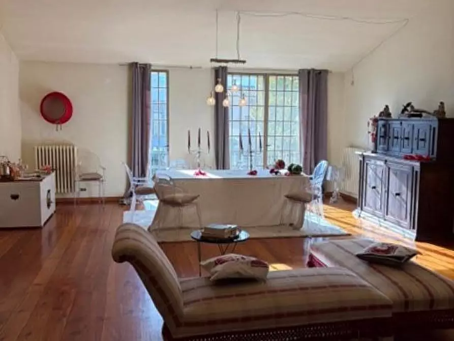 Immagine 6 di Casa semindipendente in vendita  a Cascina