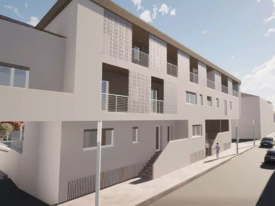 Immagine 1 di Appartamento in vendita  a Capraia E Limite