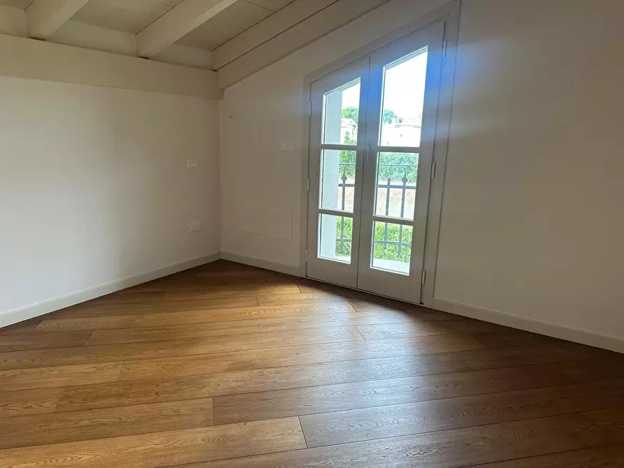 Immagine 5 di Casa semindipendente in vendita  a Empoli