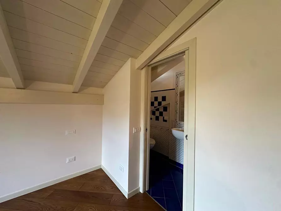 Immagine 14 di Casa semindipendente in vendita  a Empoli