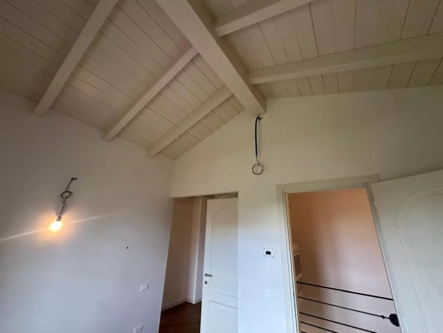 Immagine 9 di Casa semindipendente in vendita  a Empoli