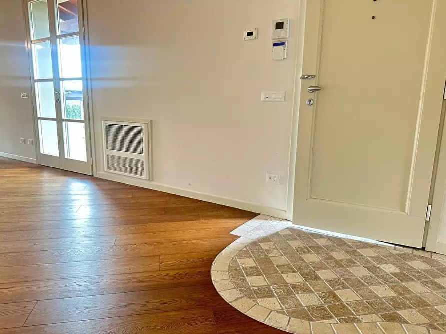 Immagine 10 di Casa semindipendente in vendita  a Empoli