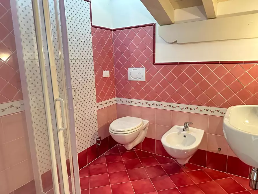 Immagine 16 di Casa semindipendente in vendita  a Empoli