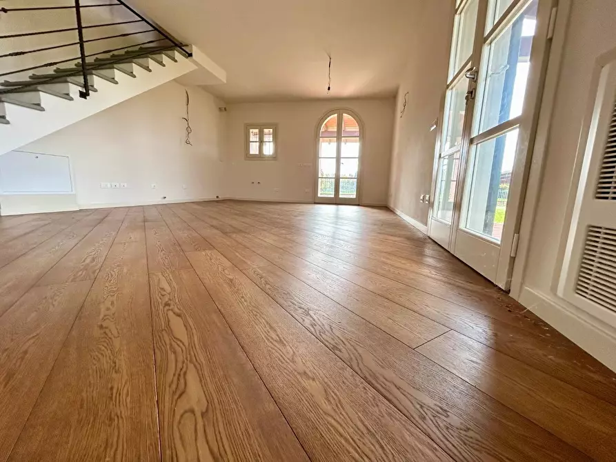 Immagine 7 di Casa indipendente in vendita  a Empoli