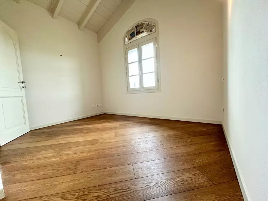 Immagine 16 di Casa indipendente in vendita  a Empoli