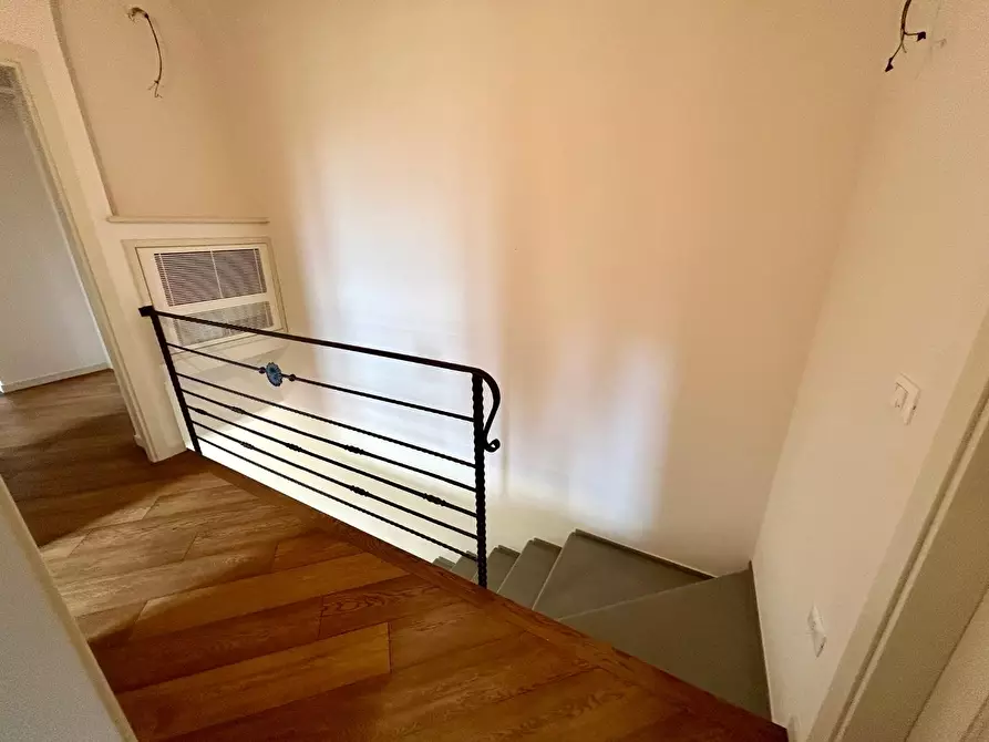 Immagine 13 di Casa indipendente in vendita  a Empoli