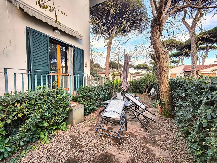 Immagine 17 di Appartamento in vendita  a Pisa