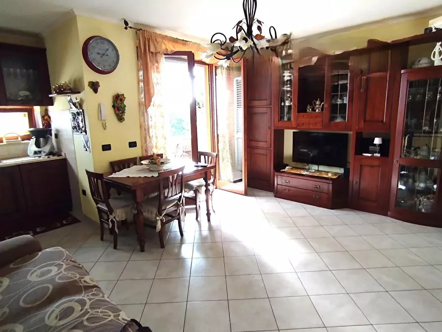 Immagine 7 di Appartamento in vendita  a Colle Di Val D'elsa