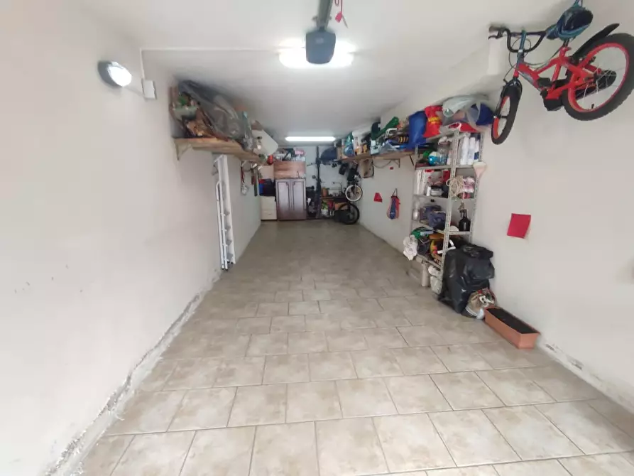 Immagine 19 di Appartamento in vendita  a Colle Di Val D'elsa