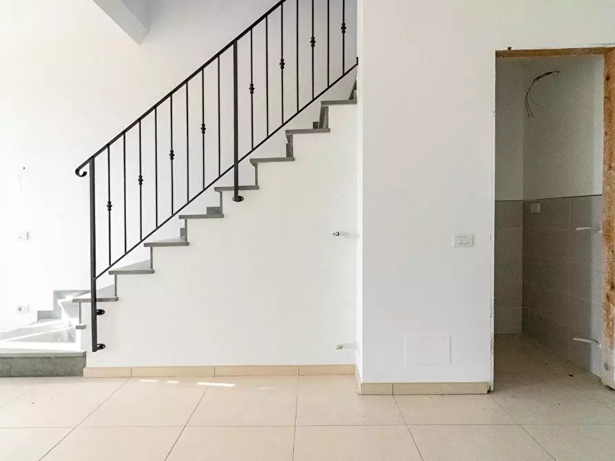 Immagine 11 di Appartamento in vendita  a Castelfiorentino