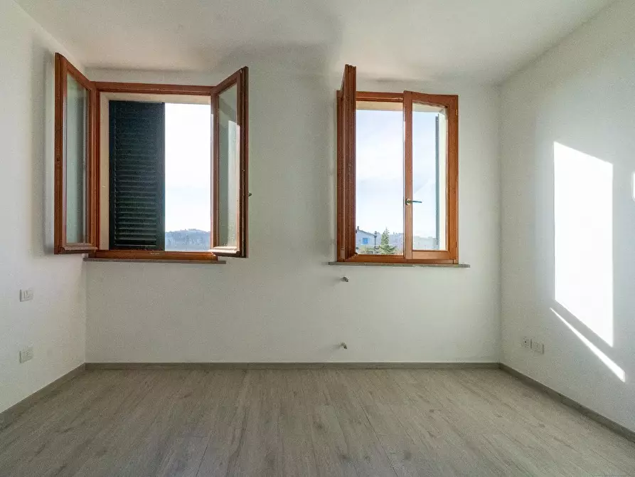 Immagine 17 di Appartamento in vendita  a Castelfiorentino