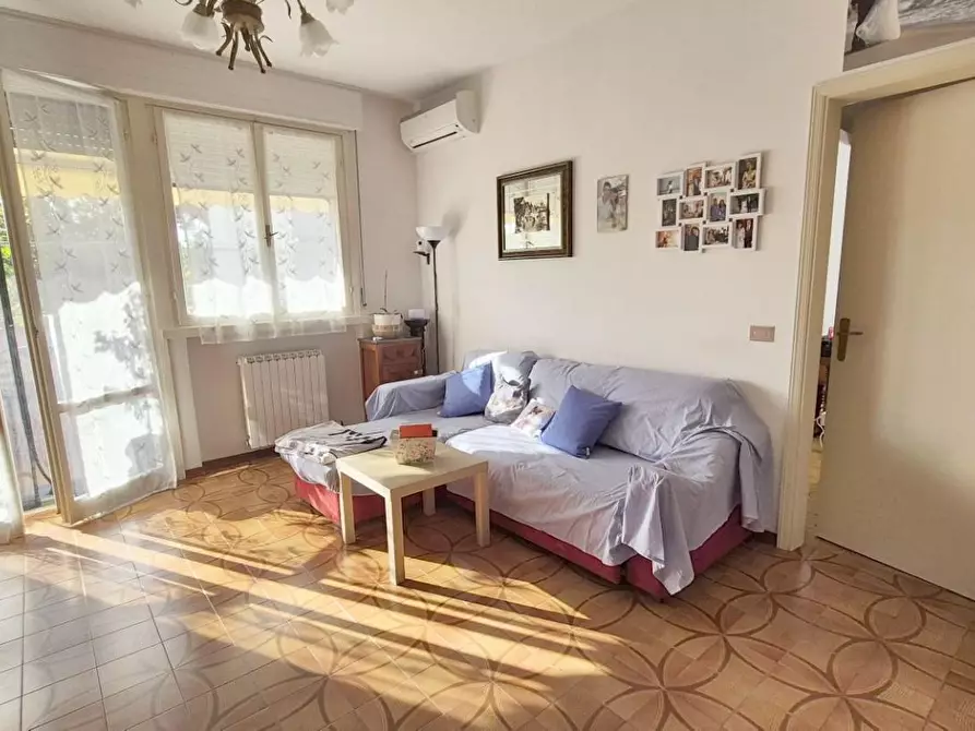 Immagine 5 di Appartamento in vendita  a Viareggio