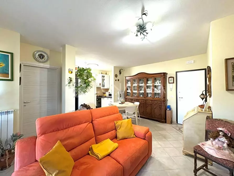 Immagine 10 di Appartamento in vendita  a Santa Maria A Monte