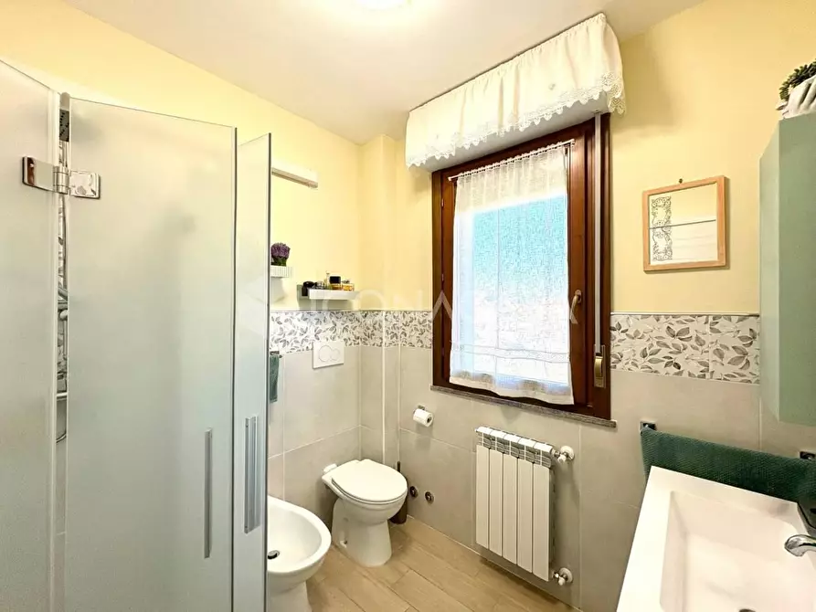 Immagine 6 di Appartamento in vendita  a Santa Maria A Monte